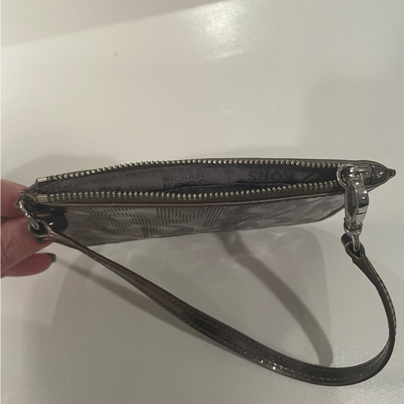 Michael Kors Metallic Silver Wristlet - Picture 3 of 6